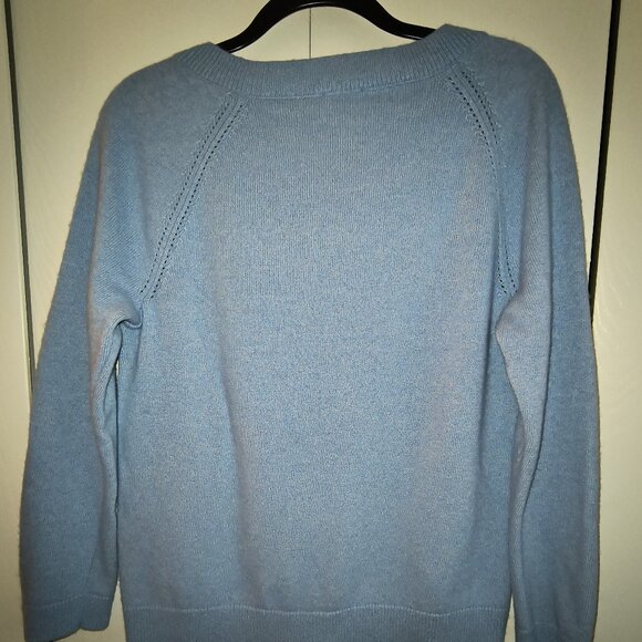 (3) Talbots V-Neck Sweaters - Tan, Lt. Rose, Blue - Size Petite Large - Picture 8 of 14